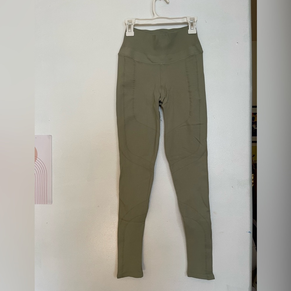 NUX Active x Soulcycle Leggings - Green